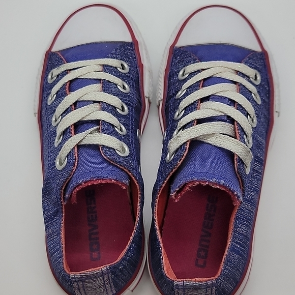 Girls Converse Glitter/Canvas low tops - Picture 5 of 10